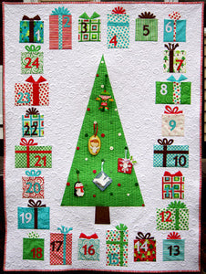 Bundle: Pattern and Preprinted FlexiFuse: "Advent Calendar" by Cynthia Muir